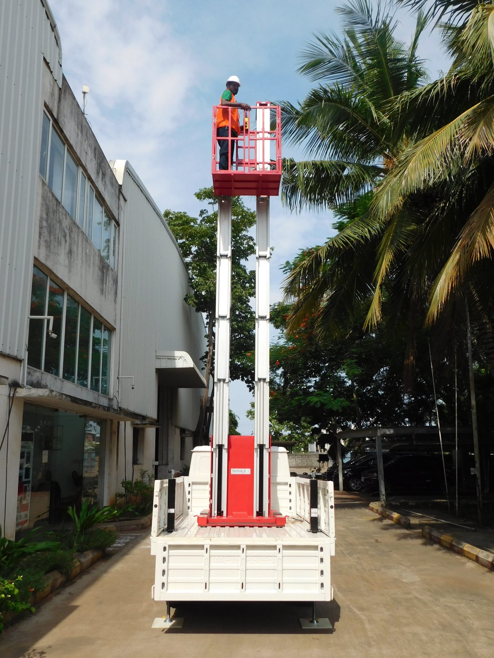 Aerial Work Platforms – Ariees